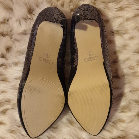 Silver Pointed Toe Heels - Picture 5 of 5